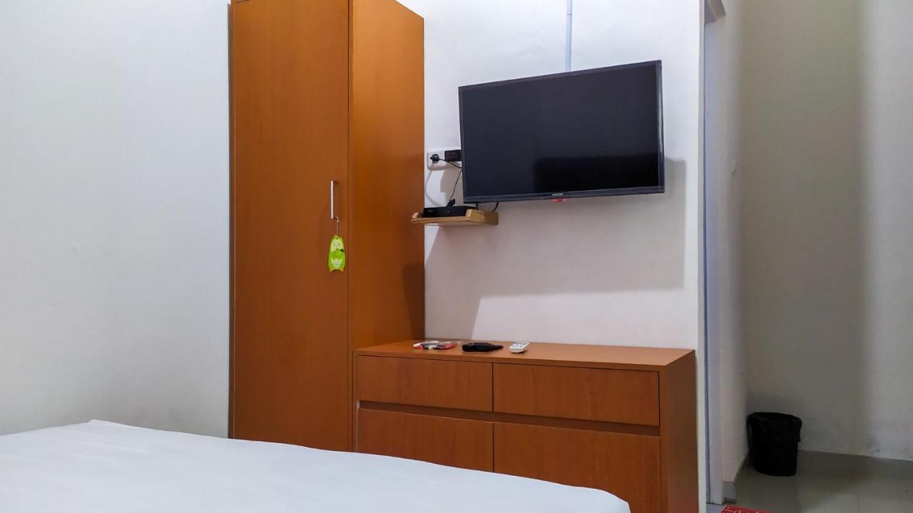 Hotel Omah Leren Mitra Reddoorz Near Gembiraloka Zoo Yogyakarta Extérieur photo