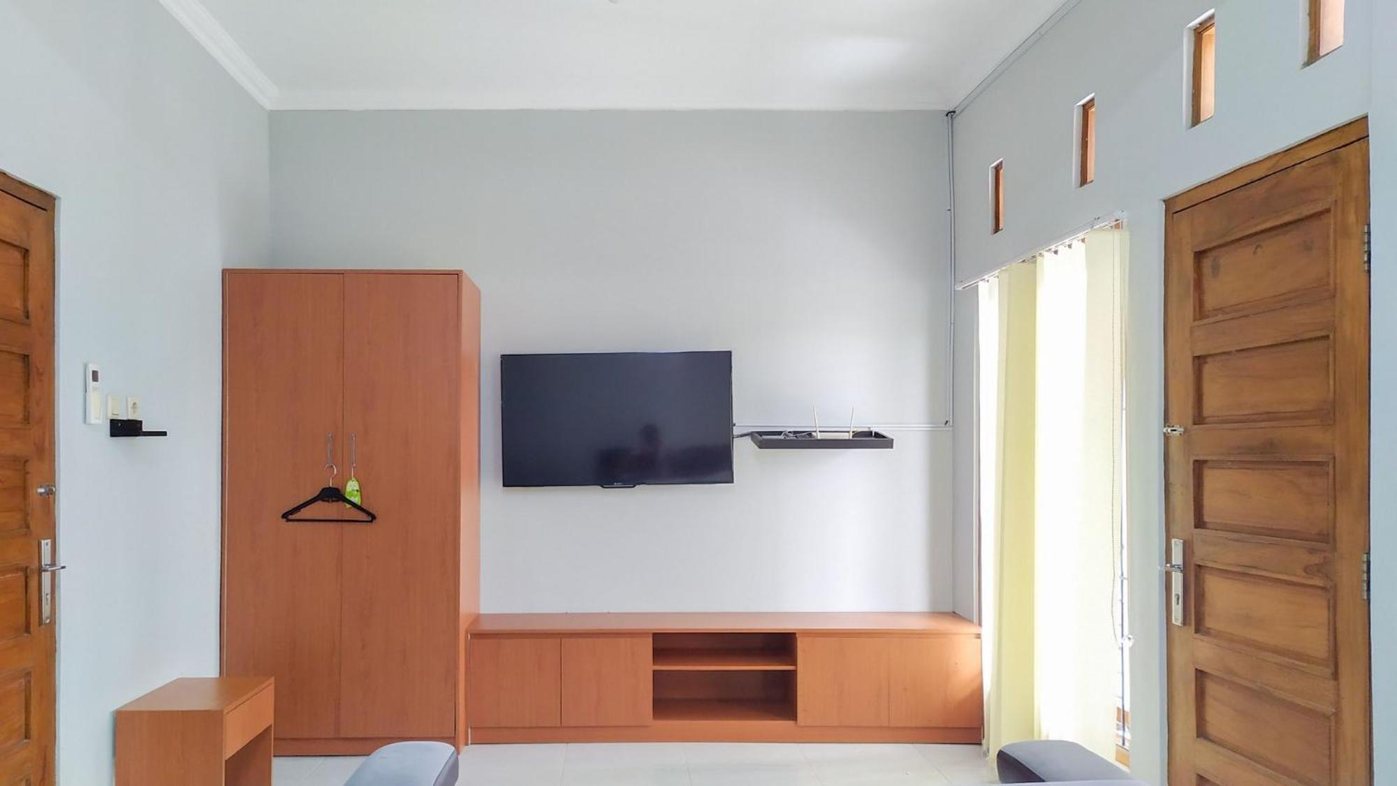 Hotel Omah Leren Mitra Reddoorz Near Gembiraloka Zoo Yogyakarta Extérieur photo