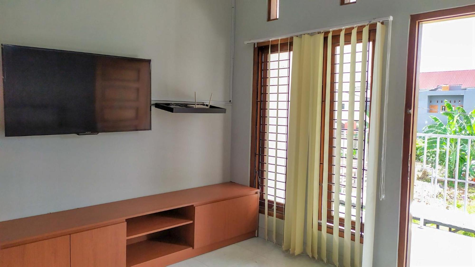 Hotel Omah Leren Mitra Reddoorz Near Gembiraloka Zoo Yogyakarta Extérieur photo