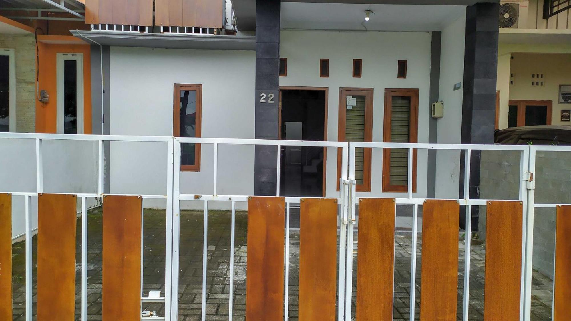 Hotel Omah Leren Mitra Reddoorz Near Gembiraloka Zoo Yogyakarta Extérieur photo